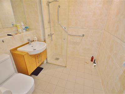 WET ROOM